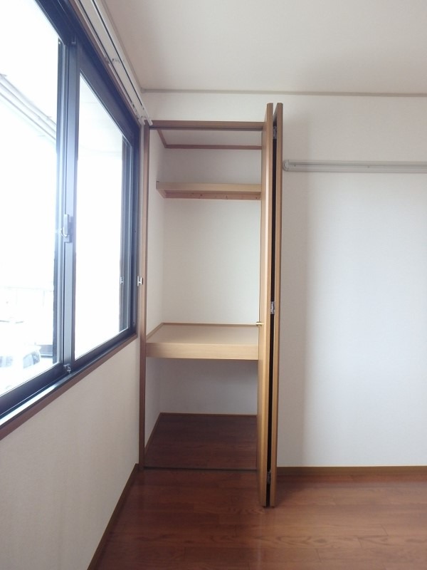 収納　図面と現状に相違がある場合には現状を優先