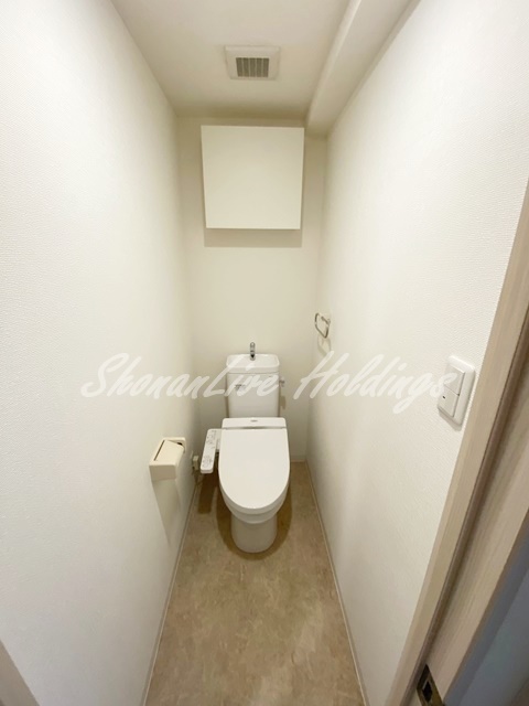 トイレ　温水洗浄便座付き♪