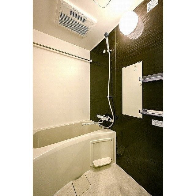 バス・シャワールーム　☆ゆっくりくつろげるお風呂☆