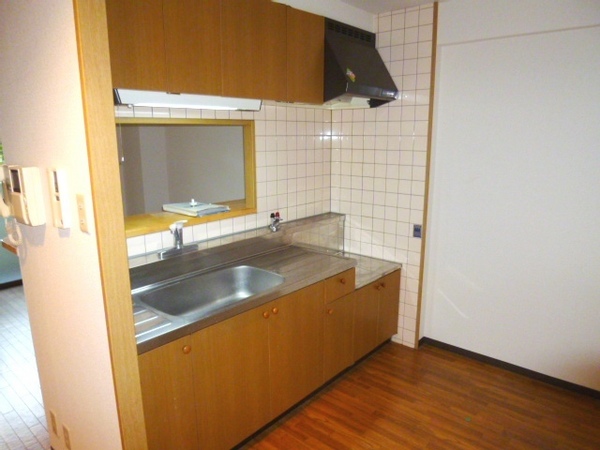 キッチン　人気の対面式キッチン！