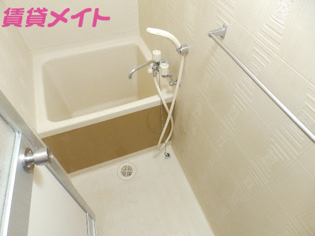 バス・シャワールーム　バス