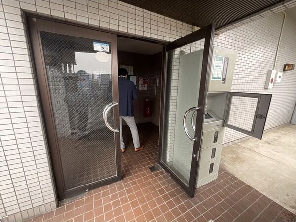 エントランス
