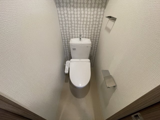 トイレ　モデル写真