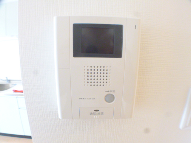 セキュリティ　訪問者の確認が出来るオートロック連動ＴＶモニターホン