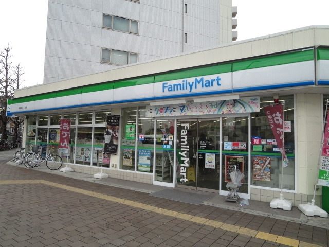 コンビニ　ファミリ―マート新川橋店（コンビニ）まで220m