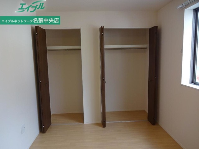 収納　同物件別室反転タイプ画像