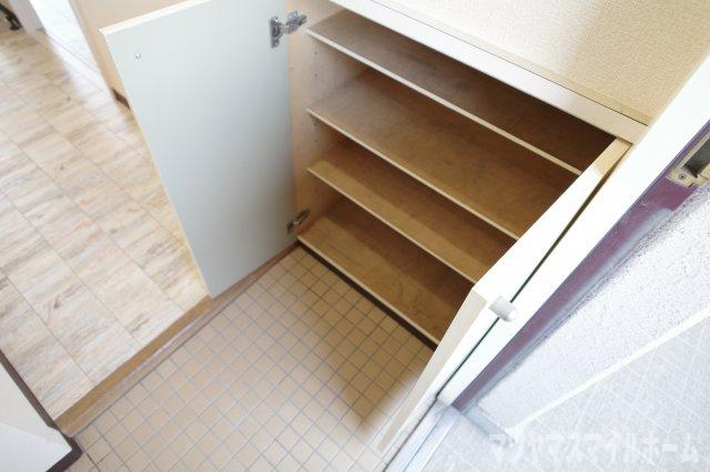 その他設備　シューズボックス