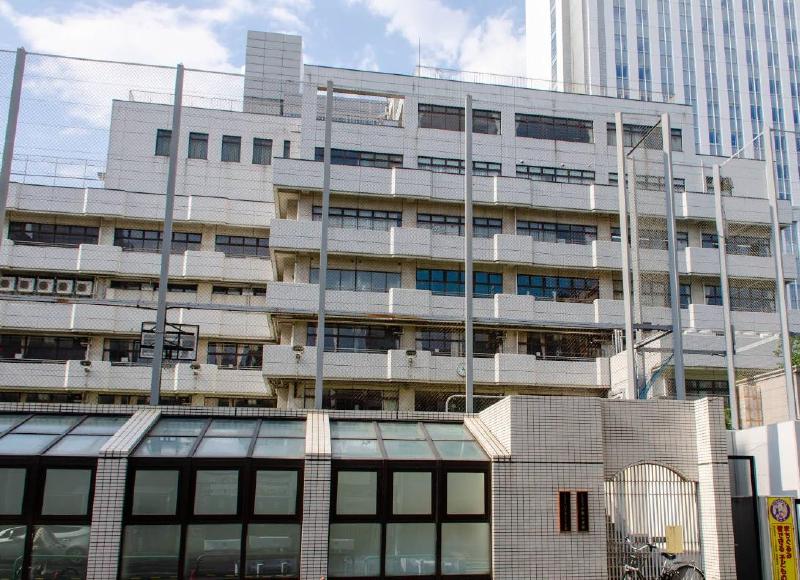 小学校　千代田区立和泉小学校（小学校）まで350m
