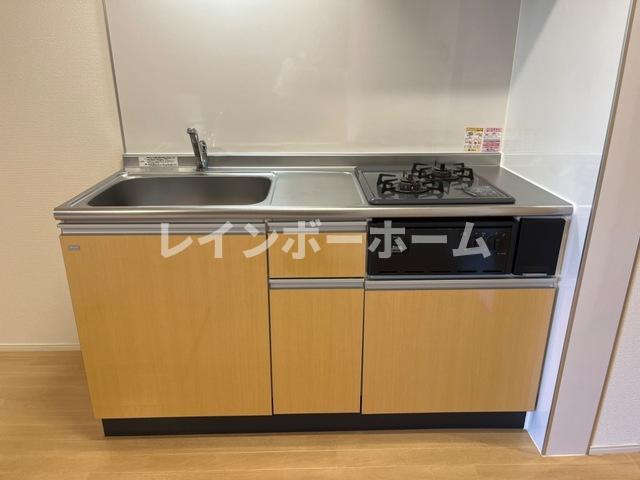 キッチン　コンパクトなキッチンで掃除もラクラク