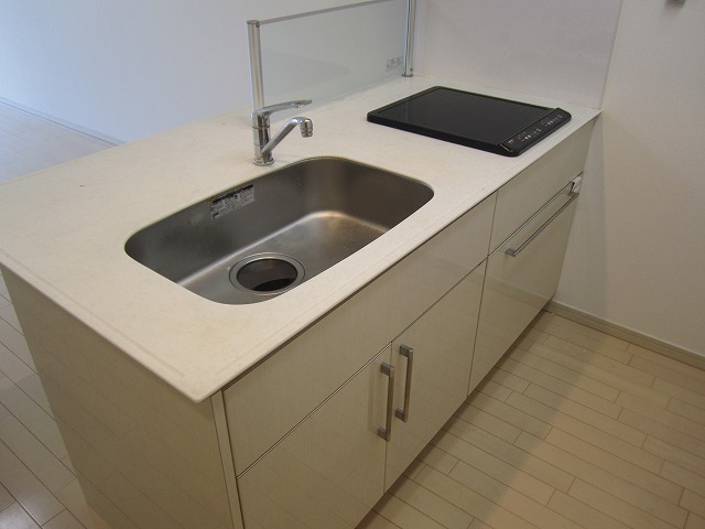 キッチン　※同物件別号室参考写真