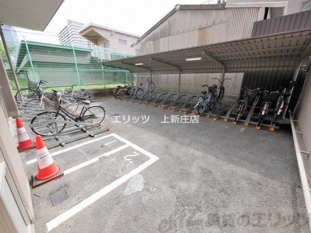 駐車場　駐輪場