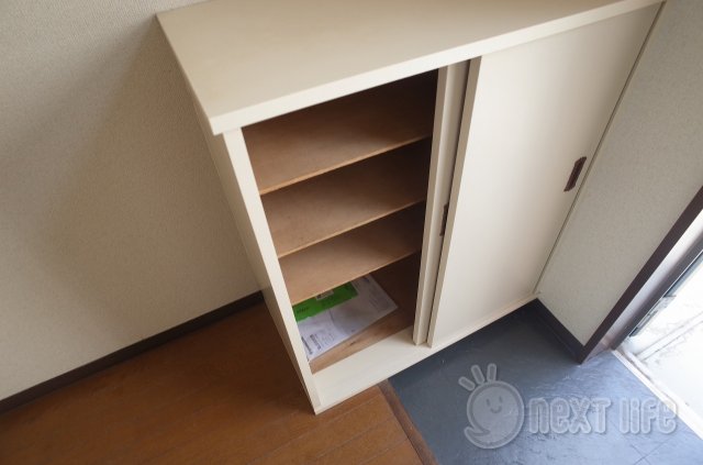 収納　メビウスメルズ