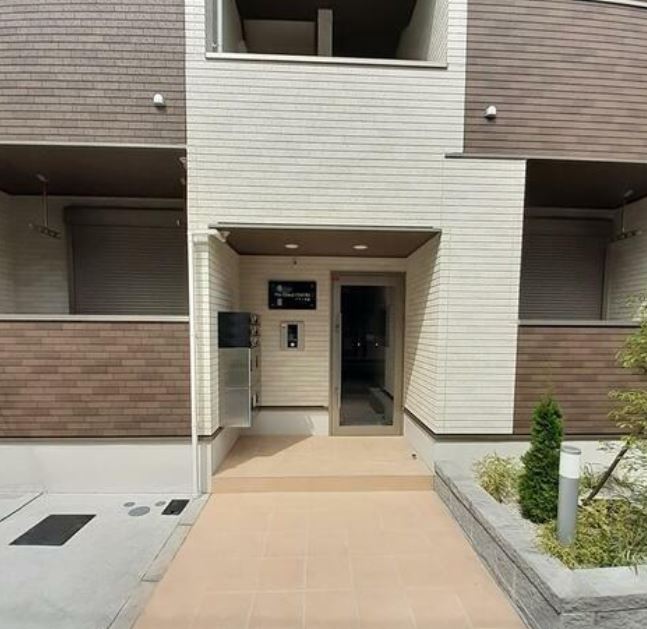 エントランス　★落ち着きのあるエントランス★