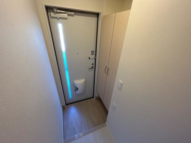 玄関　収納もある玄関です