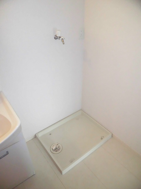 その他　洗濯機置き場