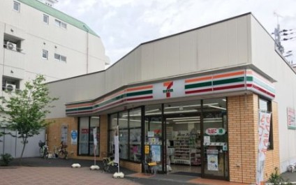 コンビニ　セブンイレブン目黒洗足駅前店（コンビニ）まで481m