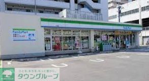 コンビニ　ファミリーマート千早店（コンビニ）まで340m