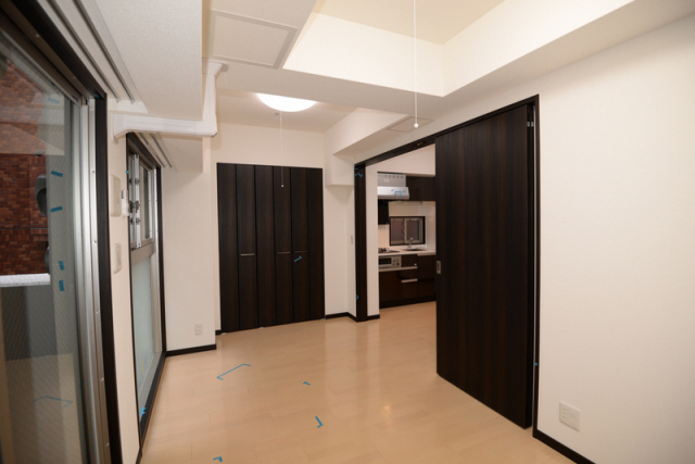 居室・リビング　写真は同マンションの別のお部屋のものです
