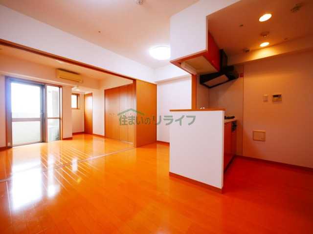 居室・リビング　別部屋参考写真です