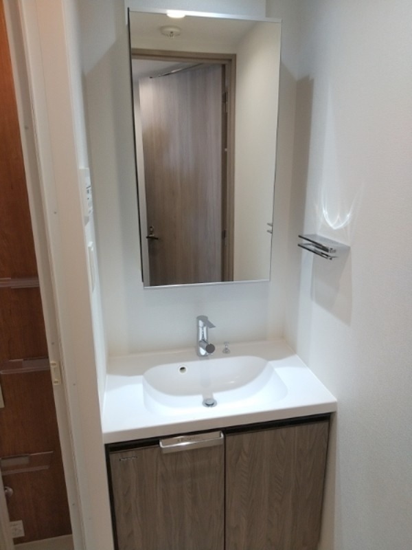 洗面設備　※同仕様写真含む