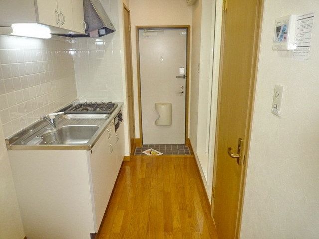 玄関　★お問い合わせはタウンハウジング祖師ヶ谷大蔵店まで★