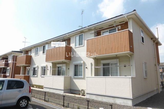 ＪＲ常磐線 水戸駅 バス乗車時間：20分 最寄りバス停で下車 徒歩5分 築17年