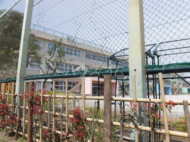 小学校　立川市立第五小学校（小学校）まで210m