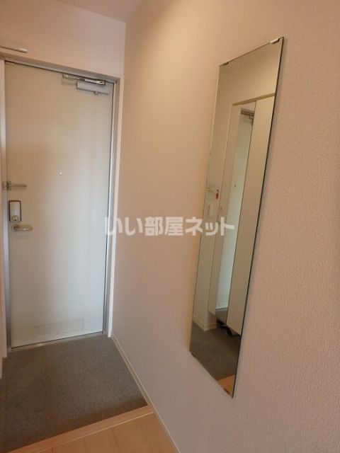 CARRIBEAN APARTMENTの玄関写真