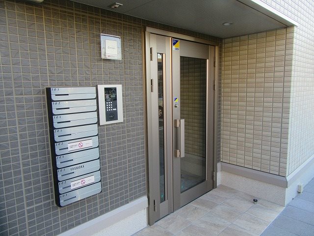エントランス　オートロック