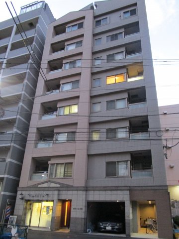 都営大江戸線 牛込柳町駅 徒歩4分 築18年