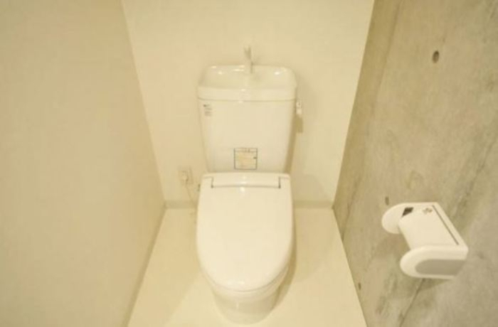 トイレ　別部屋参考写真