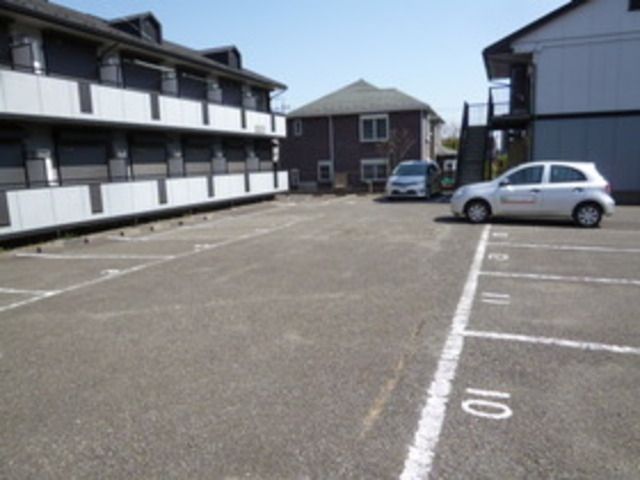 駐車場　★お部屋探しはタウンハウジング高幡不動店まで★