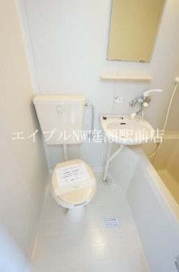 【メゾンアルスＢのトイレ】