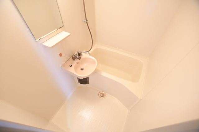 バス・シャワールーム　浴室