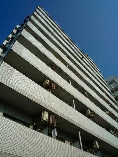 横浜南ガーデンの建物外観
