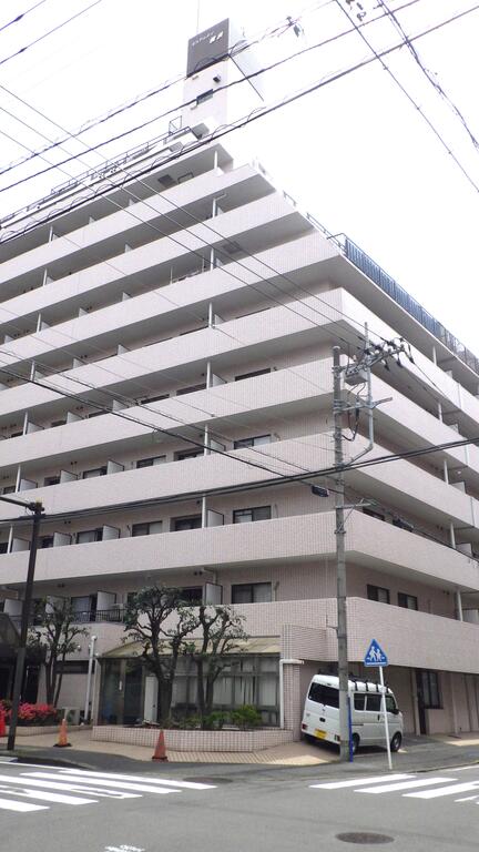 ピュアシティ横浜の建物外観