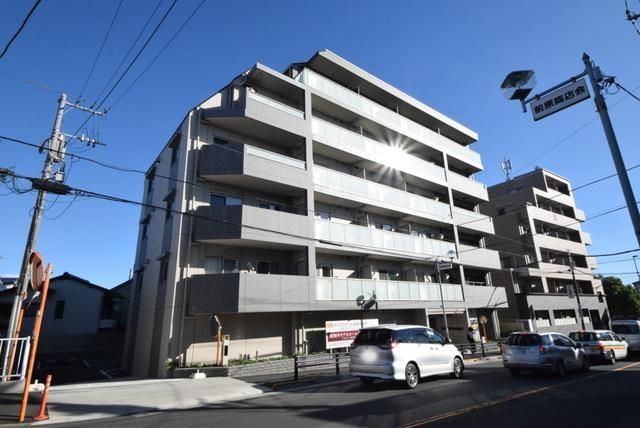 小金井市中町のマンションの建物外観