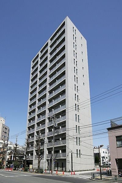 【レジディア文京本駒込の建物外観】