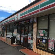 コンビニ　セブンイレブン（コンビニ）まで800m