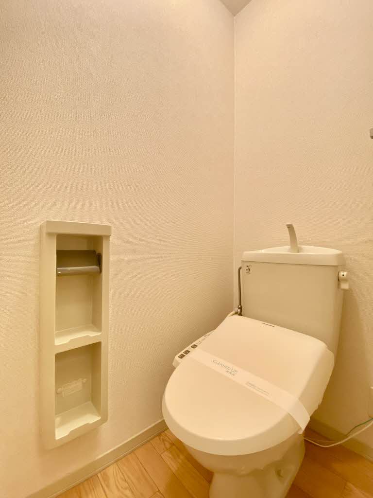 トイレ　温水洗浄便座♪