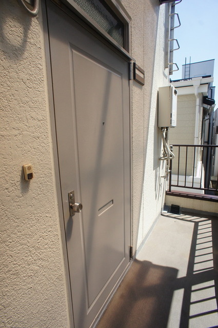 玄関　※前回募集時の写真です。