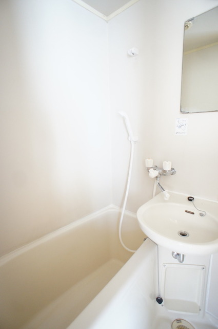 バス・シャワールーム　※前回募集時の写真です。