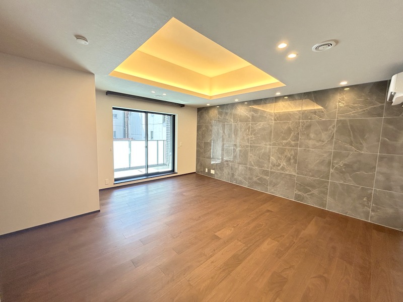 居室・リビング　★20帖のリビングダイニングキッチン★