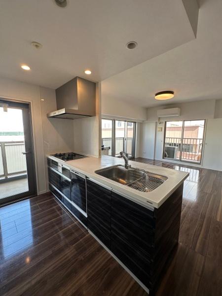 アンピール大村ステーションツリー_内装_2