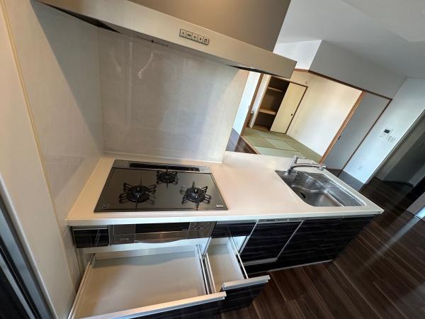 アンピール大村ステーションツリー_内装_3