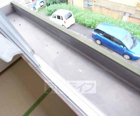 バルコニー　ちょっとしたバルコニです。