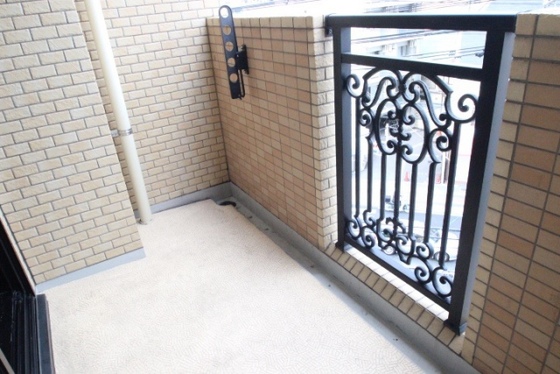 バルコニー　※別号室の写真です