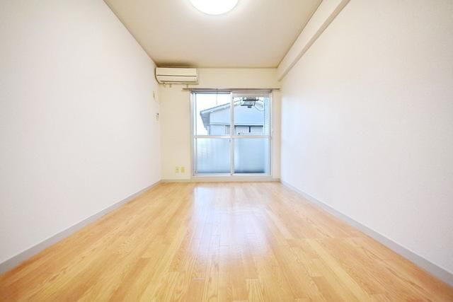 居室・リビング　★日当たり良好★