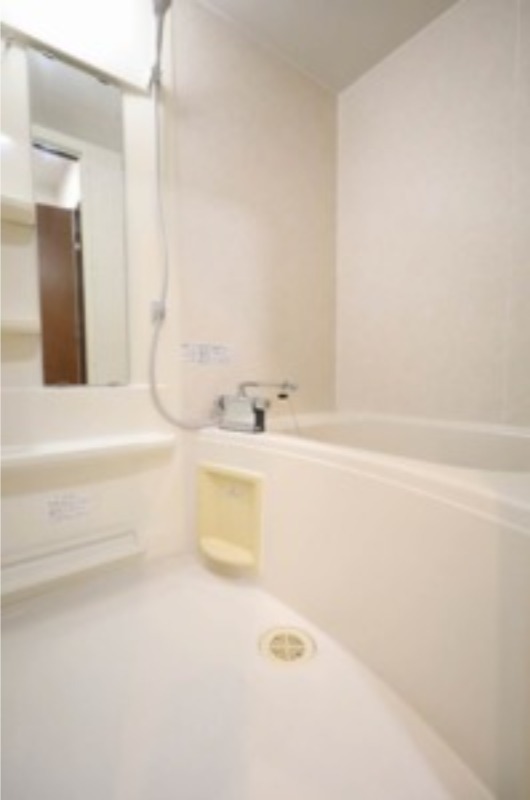 バス・シャワールーム　図面と現状に相違がある場合には現状を優先