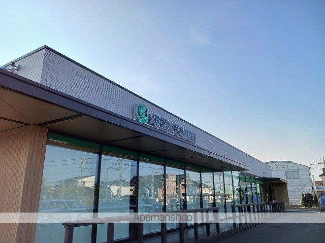 銀行　埼玉りそな銀行白岡支店（銀行）まで700m